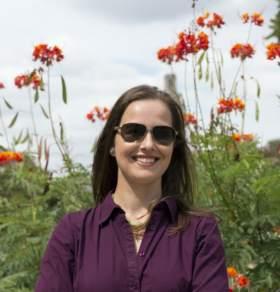 Dr. Astrid Runggaldier Dr. Astrid Runggaldier